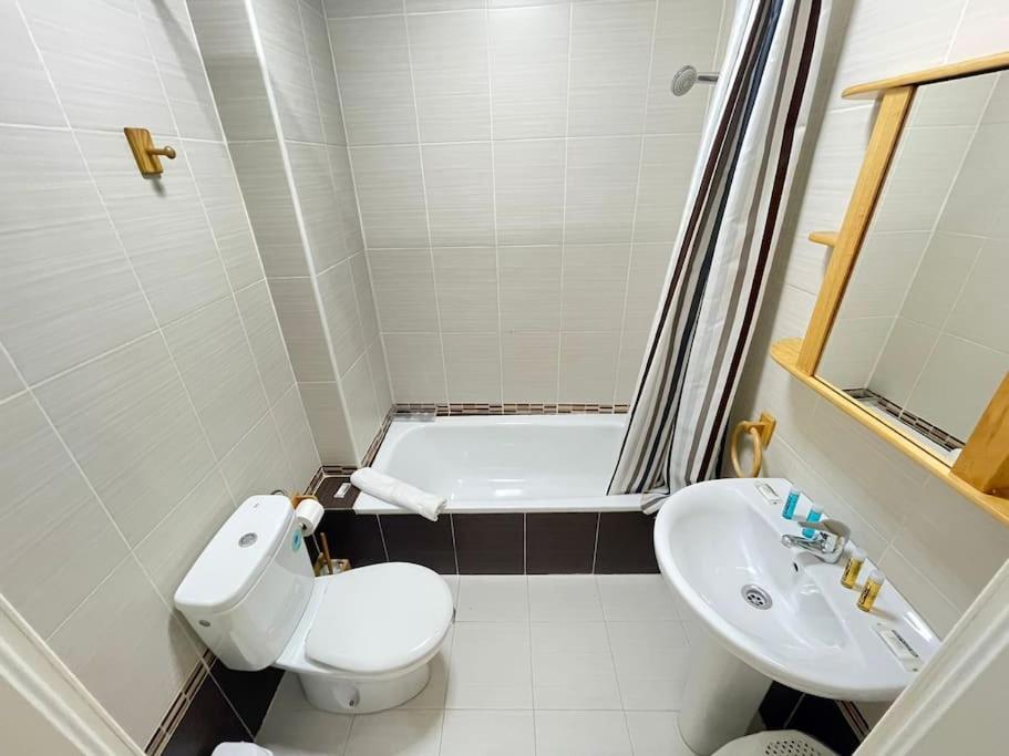 Nice Flat In Atarazanas - Souv マラガ エクステリア 写真