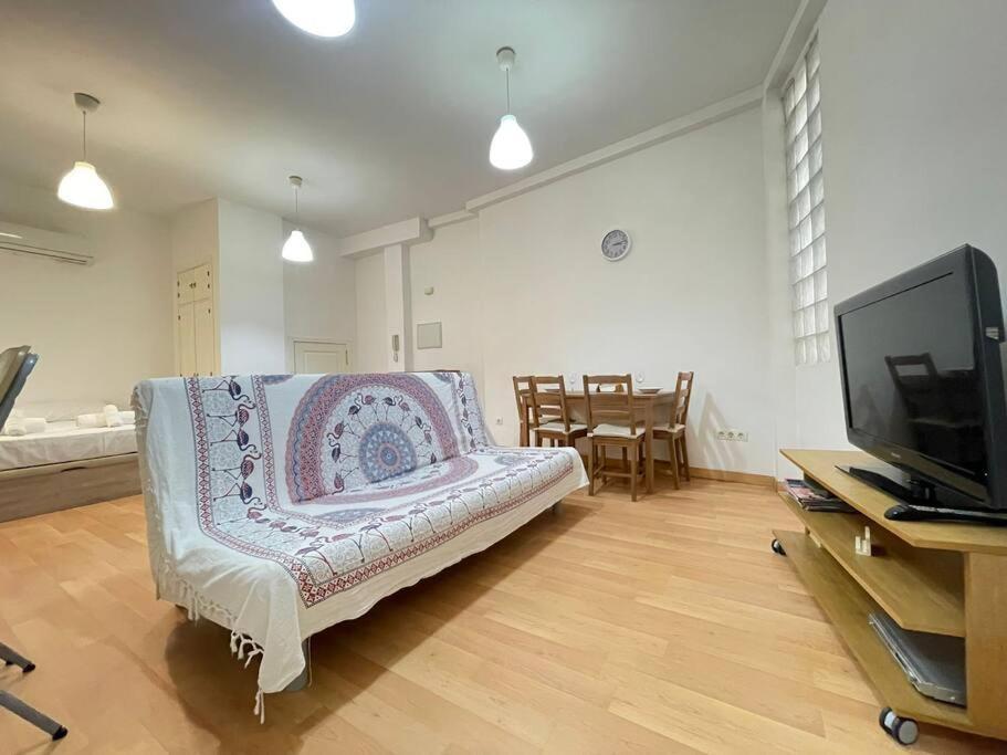 Nice Flat In Atarazanas - Souv マラガ エクステリア 写真