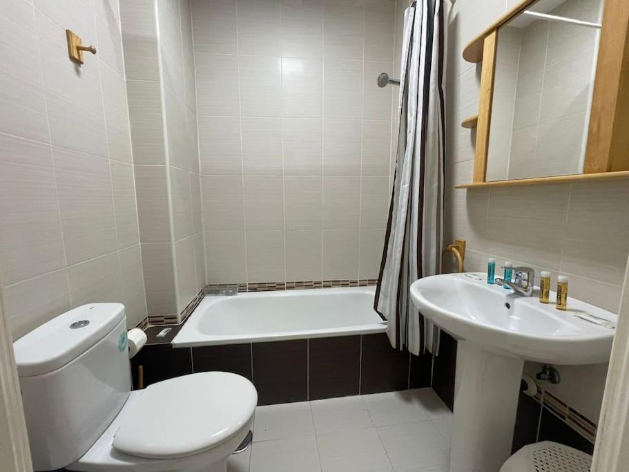 Nice Flat In Atarazanas - Souv マラガ エクステリア 写真